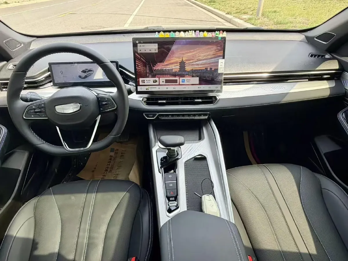 2023 Geely Preface 1.5T 181HP L4 7DCT,autocango,china used car exporter,china ev exporter,chinese used car exporter,chinese used ev exporter