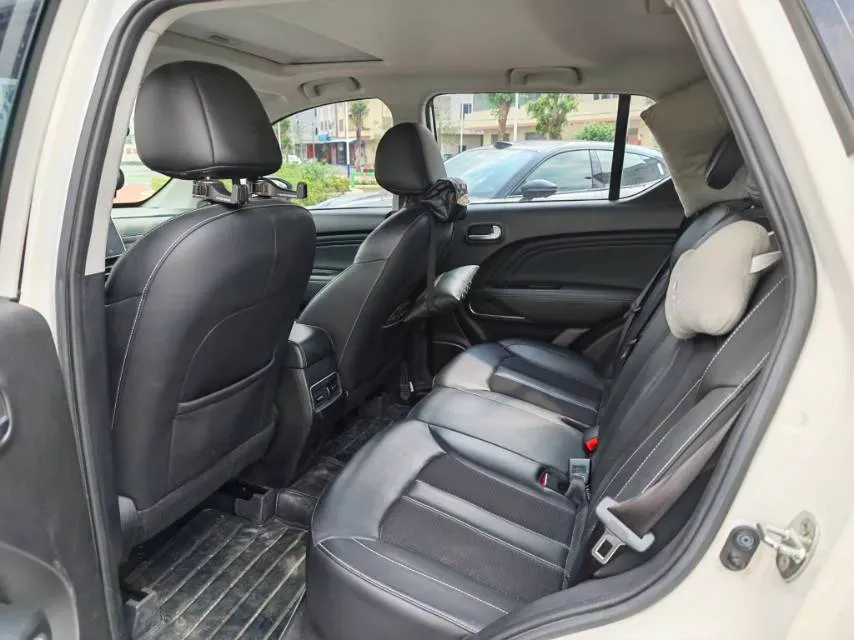 2021 GAC Trumpchi GS3 1.5T 169HP L4 6AT,autocango,china used car exporter,china ev exporter,chinese used car exporter,chinese used ev exporter