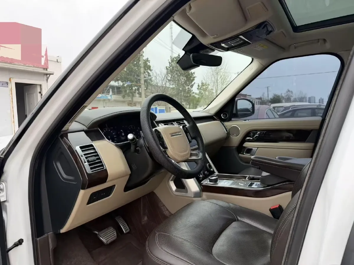2021 Land Rover Range Rover 3.0T 400HP L6 8AT,autocango,china used car exporter,china ev exporter,chinese used car exporter,chinese used ev exporter