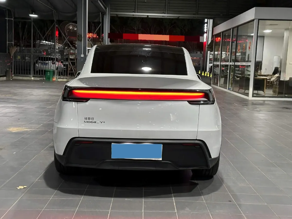 2025 Tesla Model Y BEV,autocango,china used car exporter,china ev exporter,chinese used car exporter,chinese used ev exporter