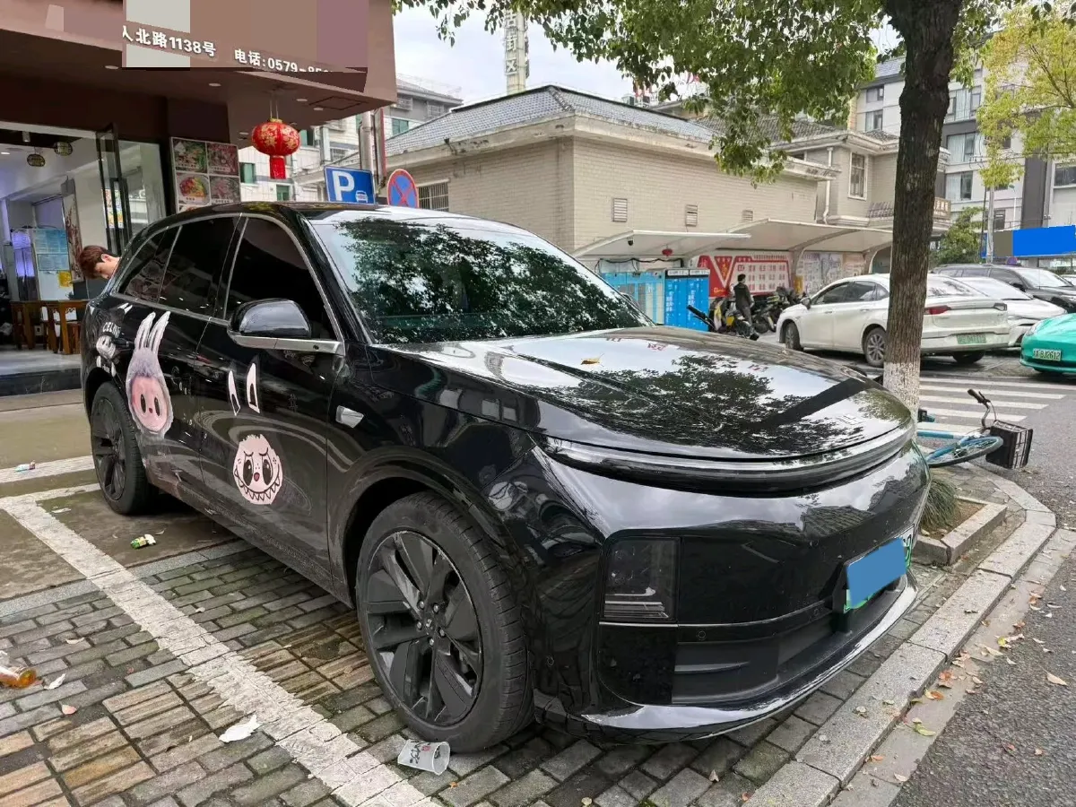 2024 Li L6 Range Extended 154HP L4 REEV 36.8KWH,autocango,china used car exporter,china ev exporter,chinese used car exporter,chinese used ev exporter