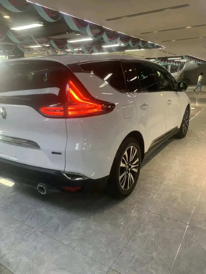 2018 Renault Espace Classic 1.8T 224HP L4 7DCT,autocango,china used car exporter,china ev exporter,chinese used car exporter,chinese used ev exporter