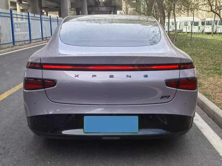 2024 Xpeng P7 BEV 86.2KWH,autocango,china used car exporter,china ev exporter,chinese used car exporter,chinese used ev exporter