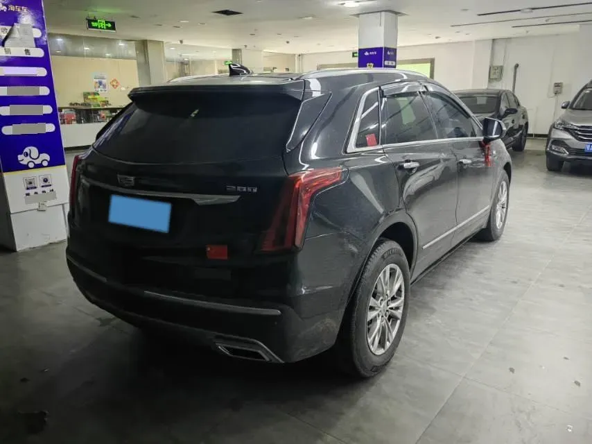2022 Cadillac XT5 2.0T 237HP L4 9AT,autocango,china used car exporter,china ev exporter,chinese used car exporter,chinese used ev exporter
