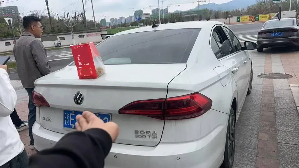 2023 Volkswagen Bora 1.5T 160HP L4 7DCT,autocango,china used car exporter,china ev exporter,chinese used car exporter,chinese used ev exporter