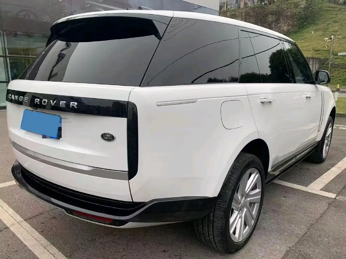 2024 Land Rover Range Rover 3.0T 400HP L6 8AT,autocango,china used car exporter,china ev exporter,chinese used car exporter,chinese used ev exporter