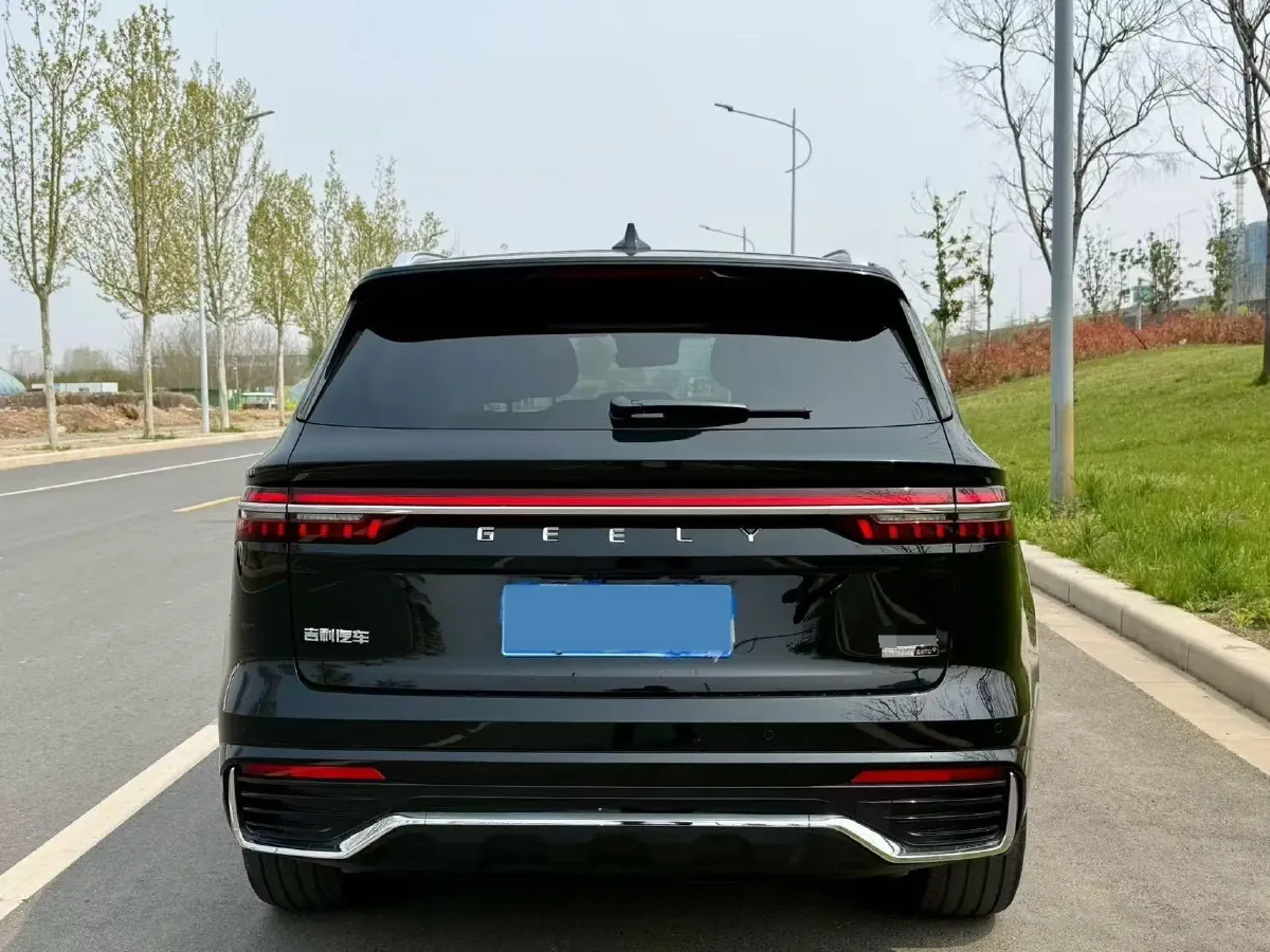 2025 Geely Monjaro 2.0T 238HP L4 8AT,autocango,china used car exporter,china ev exporter,chinese used car exporter,chinese used ev exporter