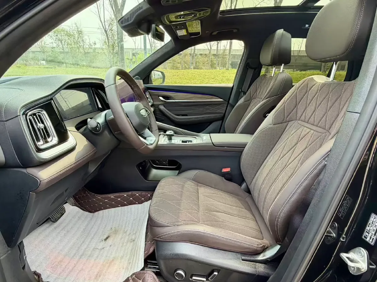 2025 Geely Monjaro 2.0T 238HP L4 8AT,autocango,china used car exporter,china ev exporter,chinese used car exporter,chinese used ev exporter