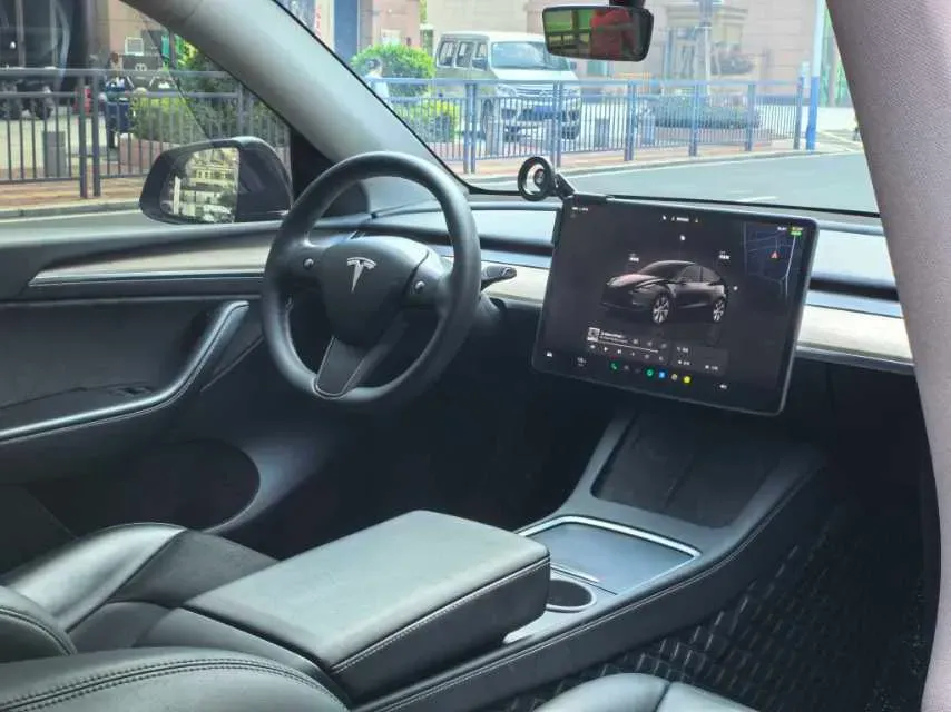 2022 Tesla Model Y BEV 60KWH,autocango,china used car exporter,china ev exporter,chinese used car exporter,chinese used ev exporter