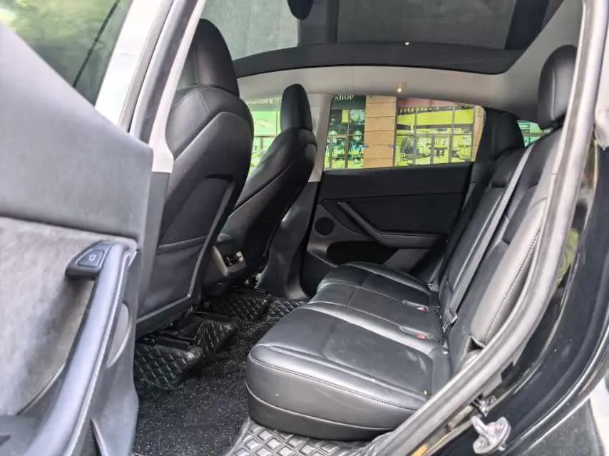 2022 Tesla Model Y BEV 60KWH,autocango,china used car exporter,china ev exporter,chinese used car exporter,chinese used ev exporter