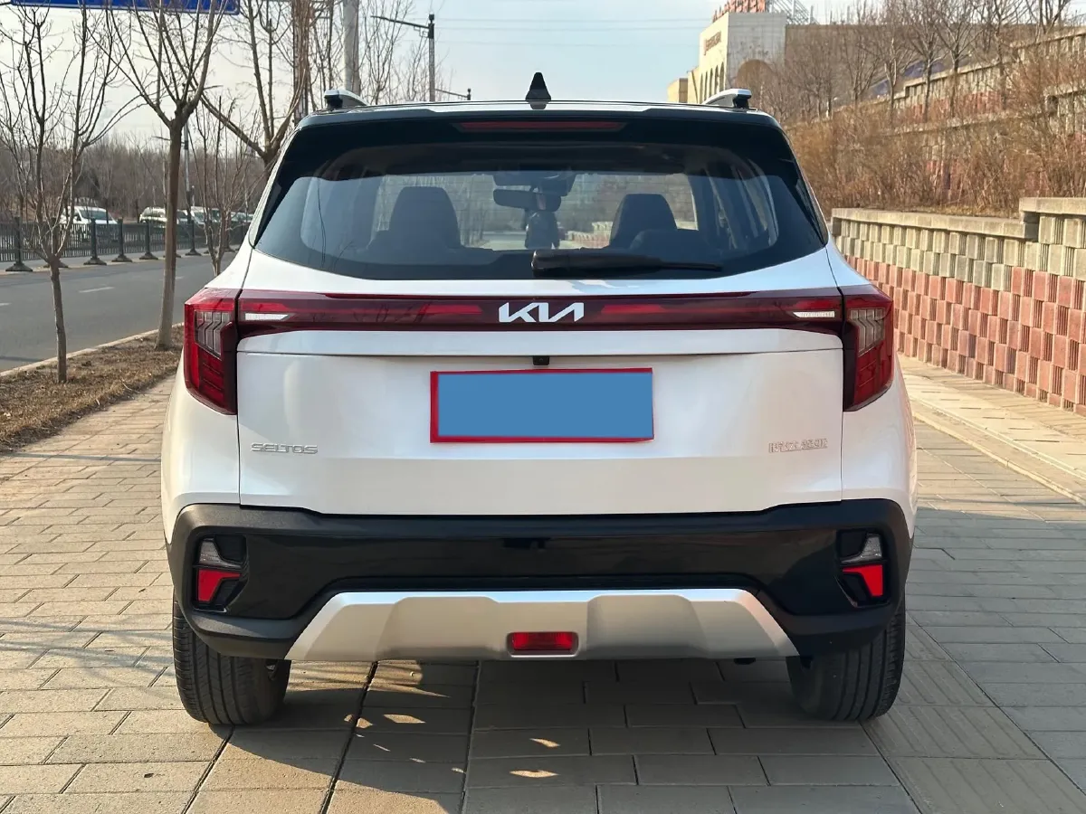 2023 Kia Seltos 1.5L 115HP L4 CVT,autocango,china used car exporter,china ev exporter,chinese used car exporter,chinese used ev exporter