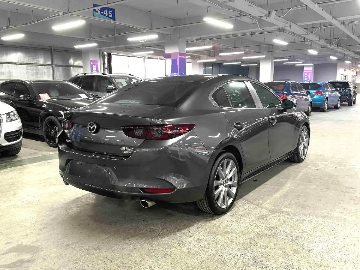 2020 Mazda 3 Axela 2.0L 158HP L4 6AT,autocango,china used car exporter,china ev exporter,chinese used car exporter,chinese used ev exporter