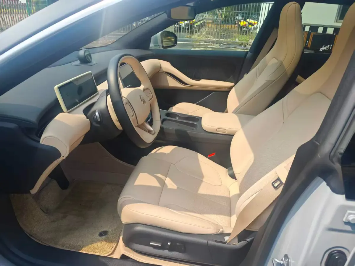 2024 NIO ET5T BEV 75KWH,autocango,china used car exporter,china ev exporter,chinese used car exporter,chinese used ev exporter