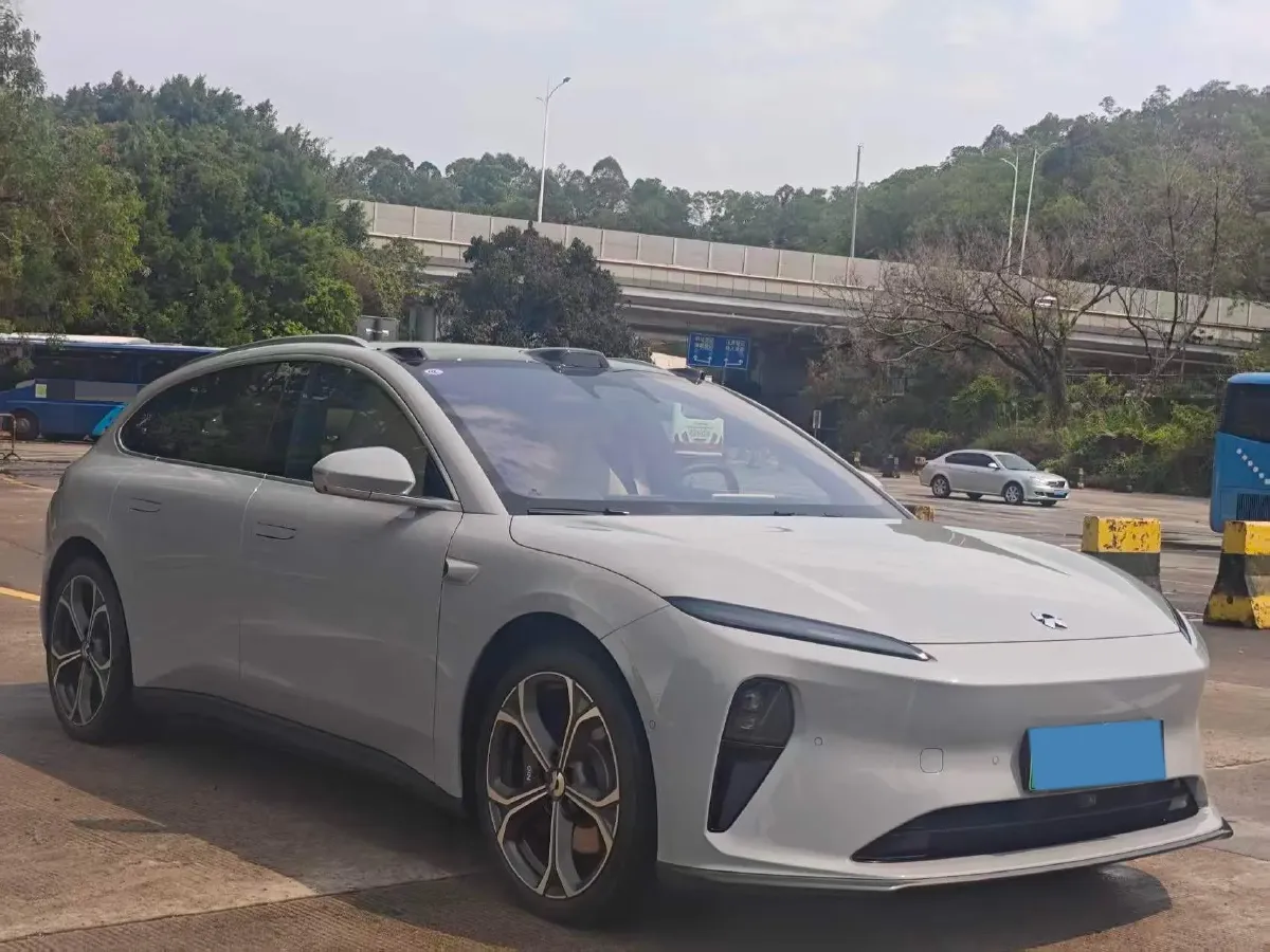 2024 NIO ET5T BEV 75KWH,autocango,china used car exporter,china ev exporter,chinese used car exporter,chinese used ev exporter