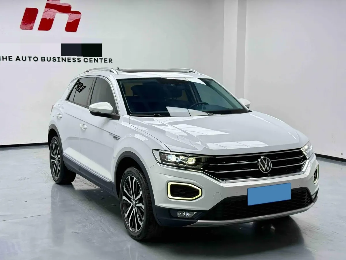 2022 Volkswagen T-Roc 1.4T 150HP L4 7DCT,autocango,china used car exporter,china ev exporter,chinese used car exporter,chinese used ev exporter