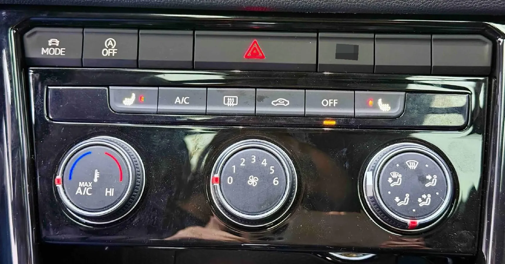 2022 Volkswagen T-Roc 1.4T 150HP L4 7DCT,autocango,china used car exporter,china ev exporter,chinese used car exporter,chinese used ev exporter