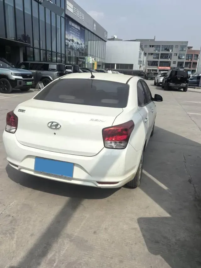 2020 Hyundai Reina 1.4L 95HP L4 5MT,autocango,china used car exporter,china ev exporter,chinese used car exporter,chinese used ev exporter