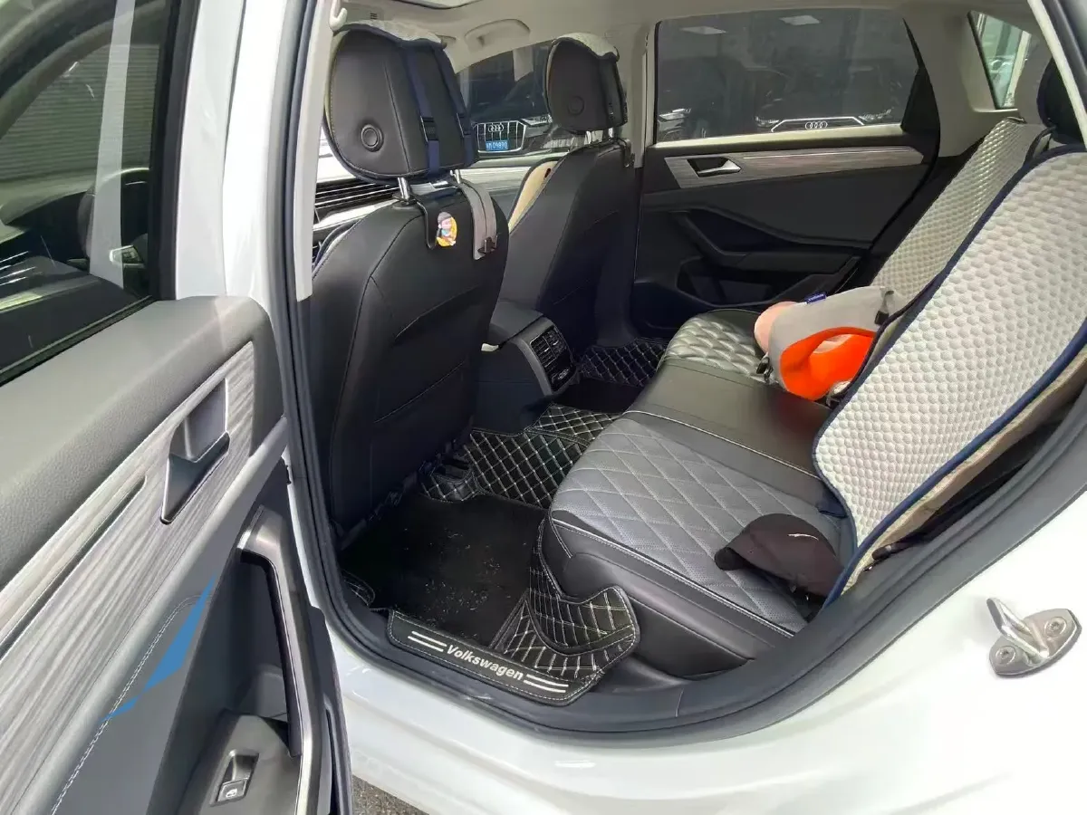 2023 Volkswagen Sagitar 1.5T 160HP L4 7DCT,autocango,china used car exporter,china ev exporter,chinese used car exporter,chinese used ev exporter