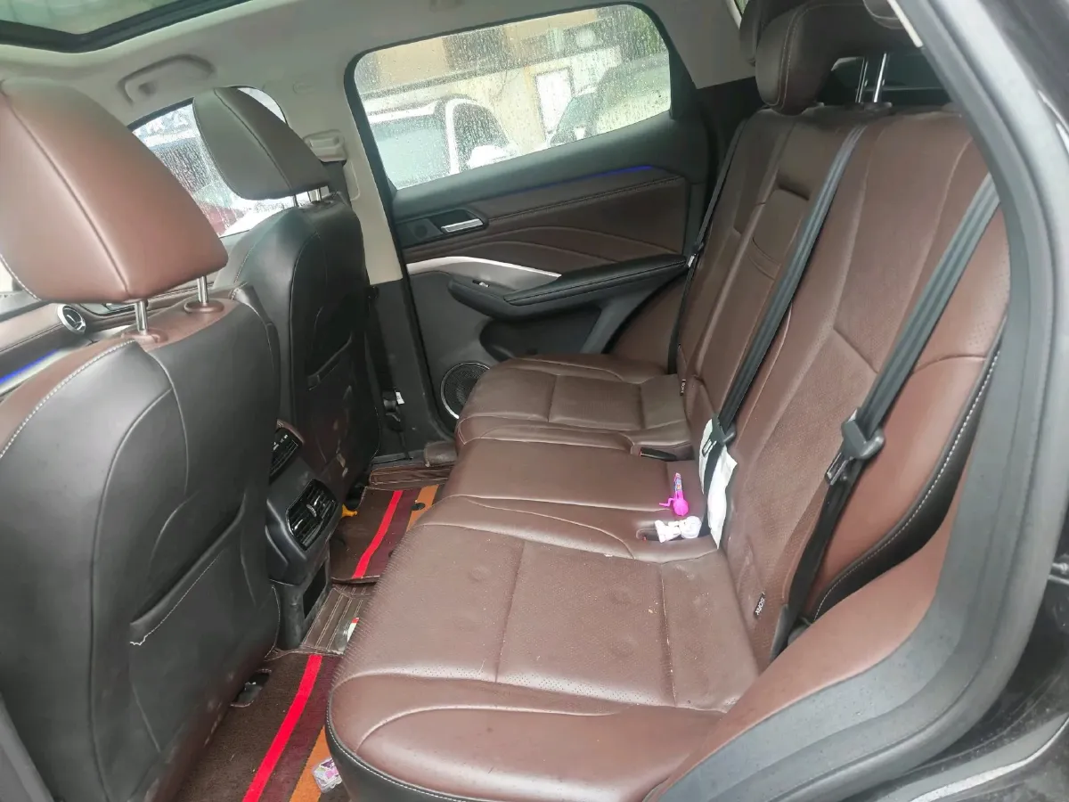 2018 WEY VV6 2.0T 197HP L4 7DCT,autocango,china used car exporter,china ev exporter,chinese used car exporter,chinese used ev exporter