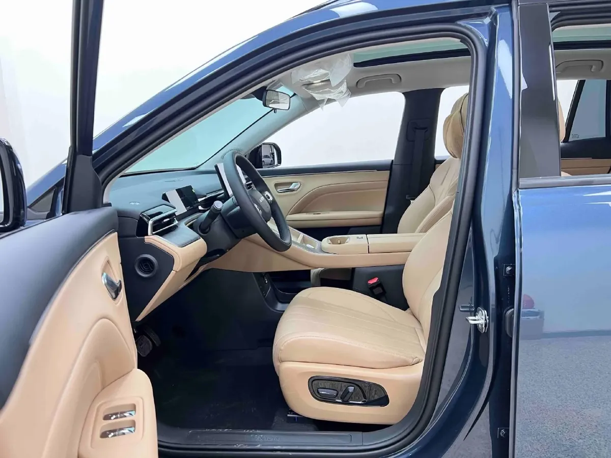 2026 Aion AION i60 REEV 101HP REEV,autocango,china used car exporter,china ev exporter,chinese used car exporter,chinese used ev exporter