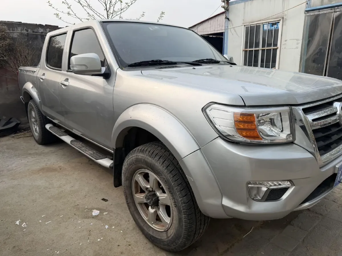 2020 Dongfeng RuiQi 6 2.4L 158HP L4 5MT,autocango,china used car exporter,china ev exporter,chinese used car exporter,chinese used ev exporter