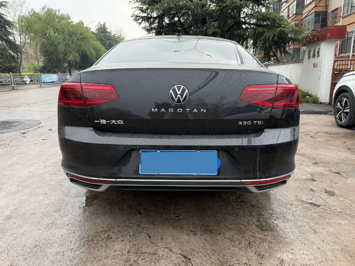 2020 Volkswagen Magotan 2.0T 186HP L4 7DCT,autocango,china used car exporter,china ev exporter,chinese used car exporter,chinese used ev exporter