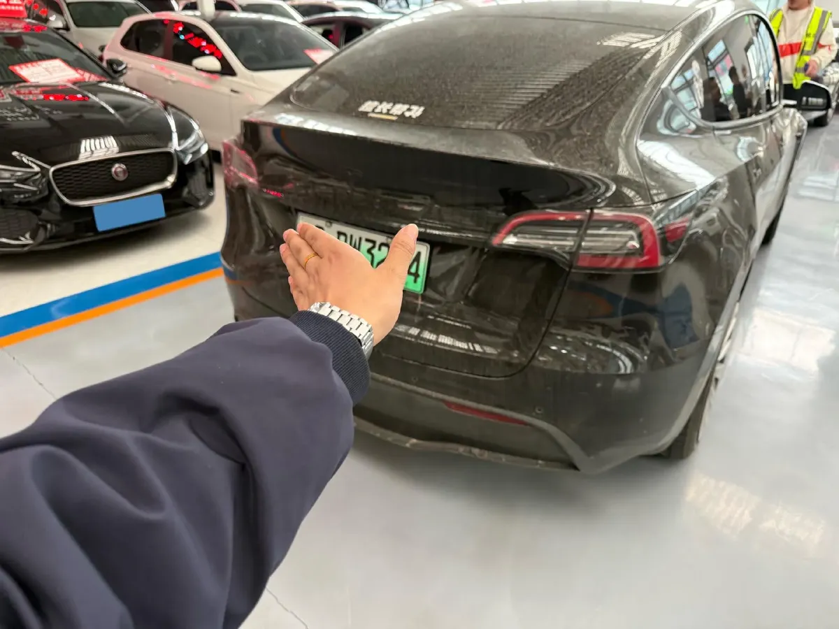 2022 Tesla Model Y BEV 60KWH,autocango,china used car exporter,china ev exporter,chinese used car exporter,chinese used ev exporter