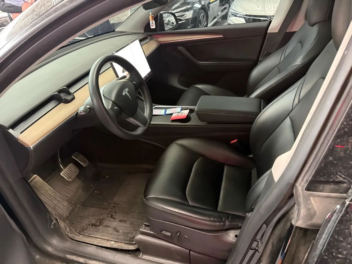 2022 Tesla Model Y BEV 60KWH,autocango,china used car exporter,china ev exporter,chinese used car exporter,chinese used ev exporter