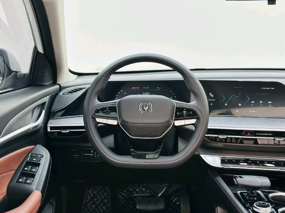 2022 ChangAn Eado 1.4T 160HP L4 7DCT,autocango,china used car exporter,china ev exporter,chinese used car exporter,chinese used ev exporter