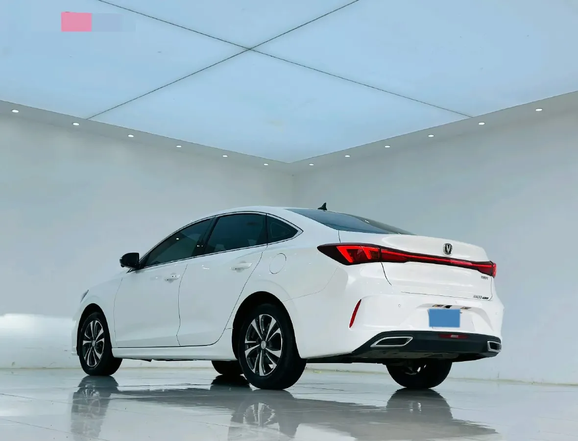 2022 ChangAn Eado 1.4T 160HP L4 7DCT,autocango,china used car exporter,china ev exporter,chinese used car exporter,chinese used ev exporter