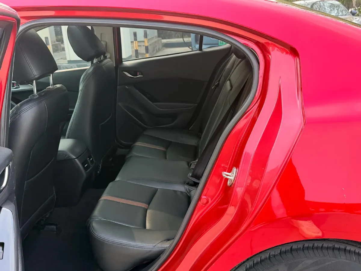 2017 Mazda 3 Axela 1.5L 117HP L4 6AT,autocango,china used car exporter,china ev exporter,chinese used car exporter,chinese used ev exporter