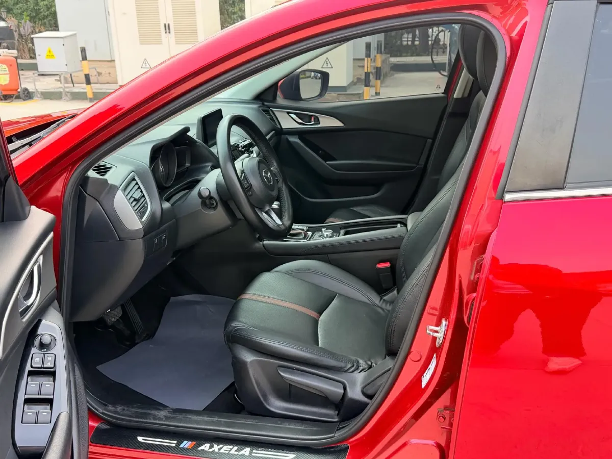2017 Mazda 3 Axela 1.5L 117HP L4 6AT,autocango,china used car exporter,china ev exporter,chinese used car exporter,chinese used ev exporter