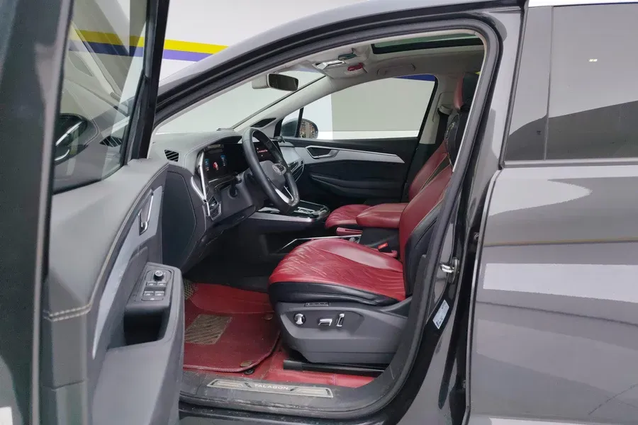 2022 Volkswagen Talagon 2.0T 220HP L4 7DCT,autocango,china used car exporter,china ev exporter,chinese used car exporter,chinese used ev exporter