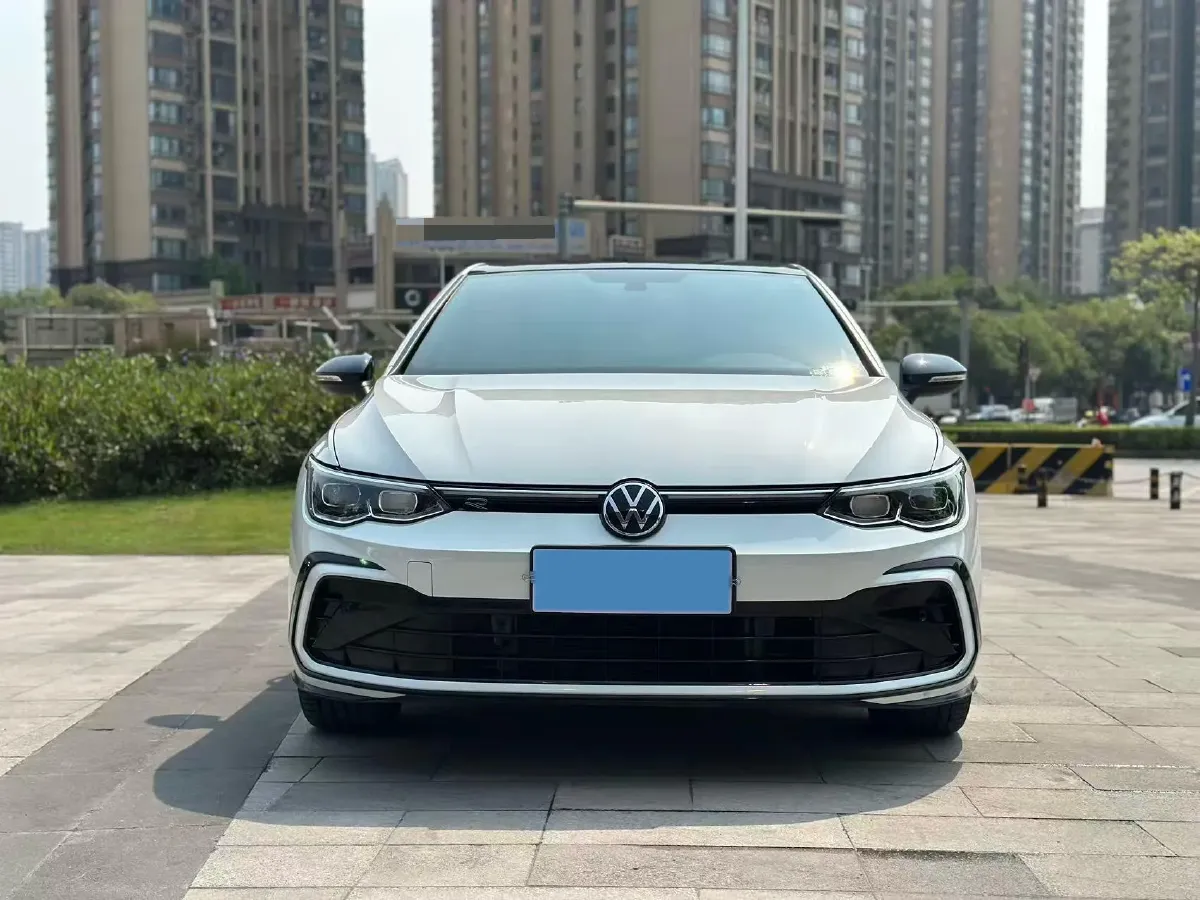 2023 Volkswagen Golf 1.4T 150HP L4 7DCT,autocango,china used car exporter,china ev exporter,chinese used car exporter,chinese used ev exporter