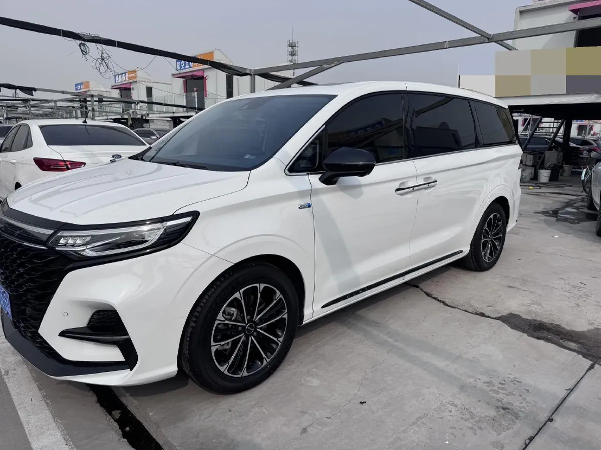 2021 Roewe iMAX8 2.0T 234HP L4 8AT,autocango,china used car exporter,china ev exporter,chinese used car exporter,chinese used ev exporter