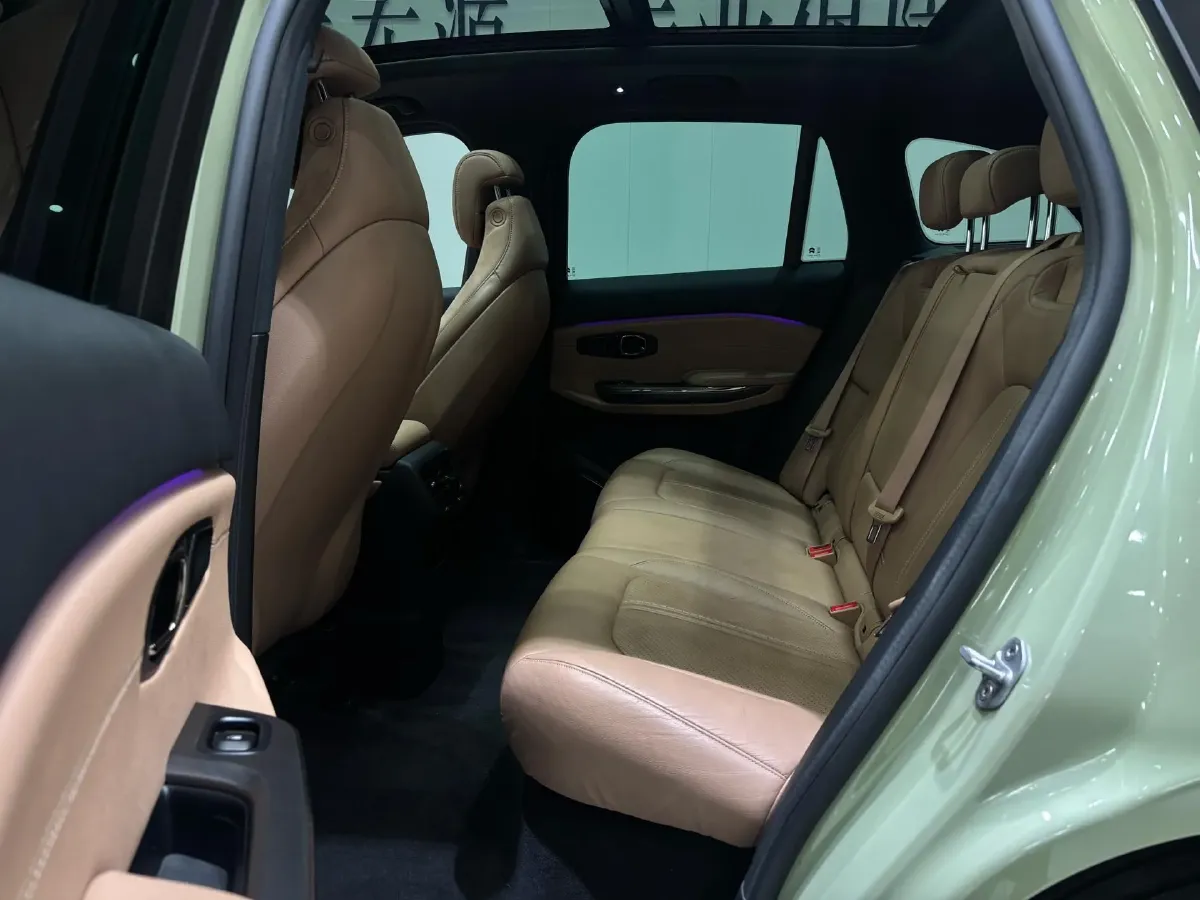 2019 NIO ES6 BEV 70KWH,autocango,china used car exporter,china ev exporter,chinese used car exporter,chinese used ev exporter