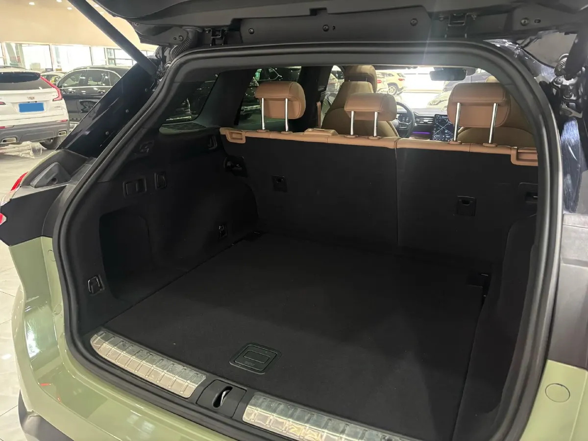 2019 NIO ES6 BEV 70KWH,autocango,china used car exporter,china ev exporter,chinese used car exporter,chinese used ev exporter