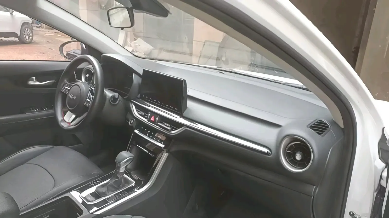 2021 Kia K3 1.5L 115HP L4 CVT,autocango,china used car exporter,china ev exporter,chinese used car exporter,chinese used ev exporter