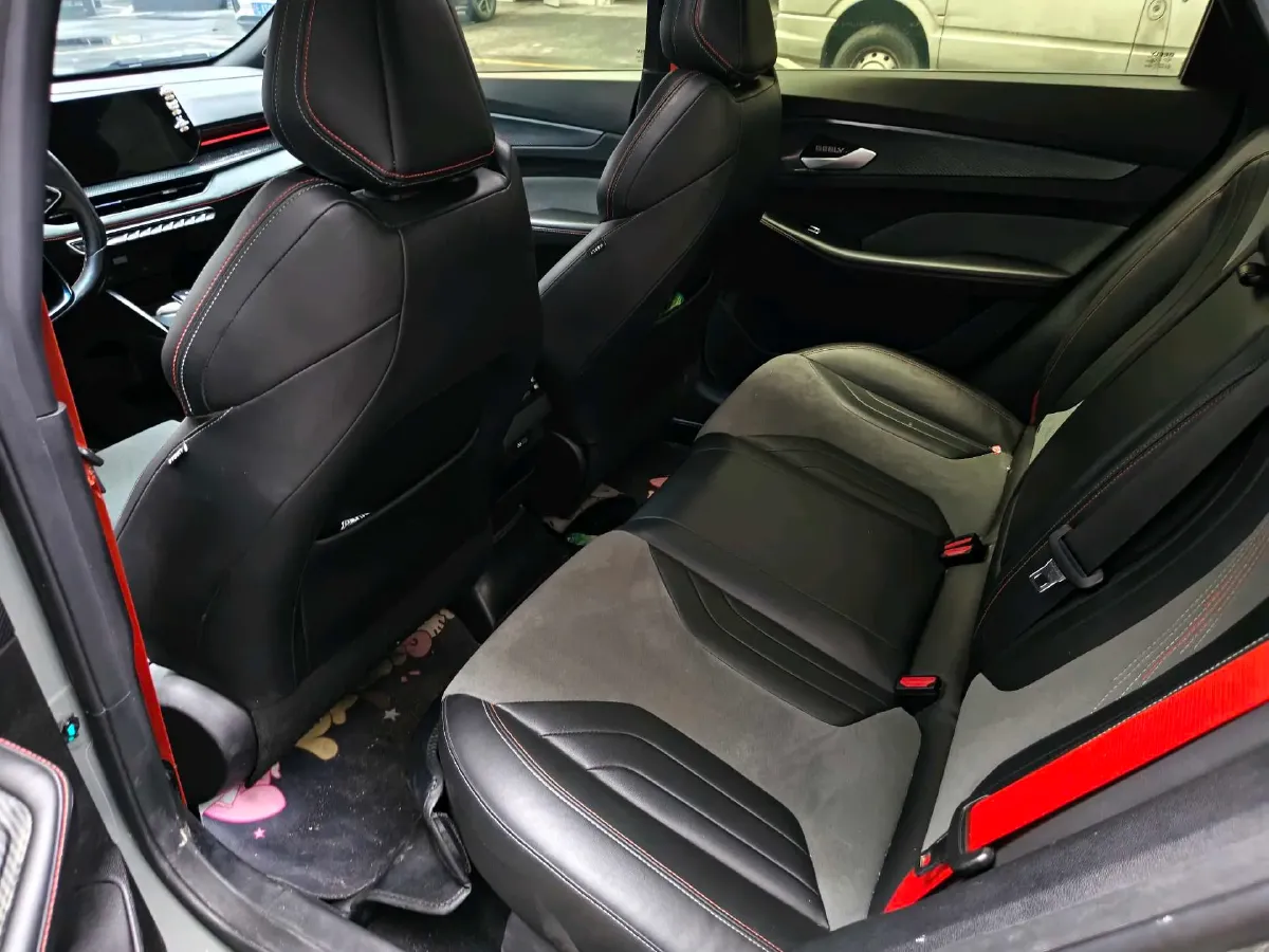 2022 Geely Binray 1.5T 181HP L4 7DCT,autocango,china used car exporter,china ev exporter,chinese used car exporter,chinese used ev exporter