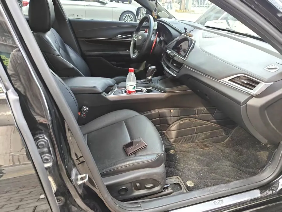 2022 Cadillac CT4 2.0T 237HP L4 8AT,autocango,china used car exporter,china ev exporter,chinese used car exporter,chinese used ev exporter