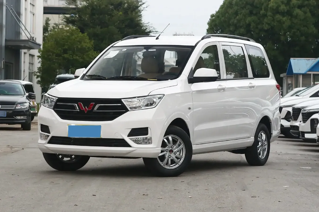 2021 WuLing RongGuang New Truck 1.5L 99HP L4 5MT,autocango,china used car exporter,china ev exporter,chinese used car exporter,chinese used ev exporter