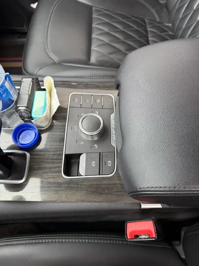 2022 Haval H9 2.0T 224HP L4 8AT,autocango,china used car exporter,china ev exporter,chinese used car exporter,chinese used ev exporter