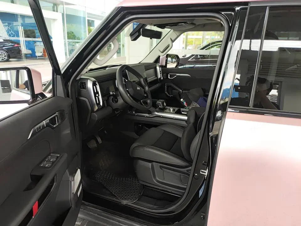 2023 Jetour Traveller 1.5T 184HP L4 7DCT,autocango,china used car exporter,china ev exporter,chinese used car exporter,chinese used ev exporter