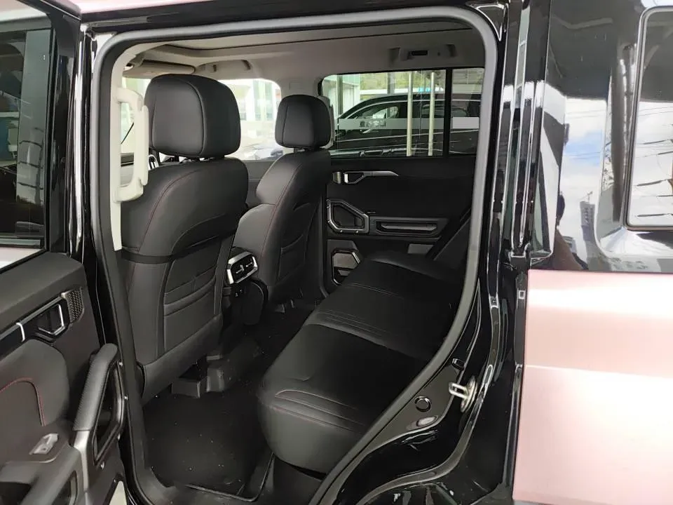 2023 Jetour Traveller 1.5T 184HP L4 7DCT,autocango,china used car exporter,china ev exporter,chinese used car exporter,chinese used ev exporter