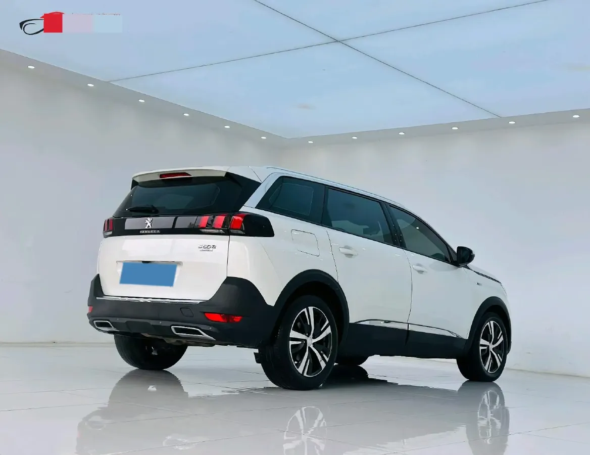 2019 Peugeot 5008 1.6T 167HP L4 6AT,autocango,china used car exporter,china ev exporter,chinese used car exporter,chinese used ev exporter