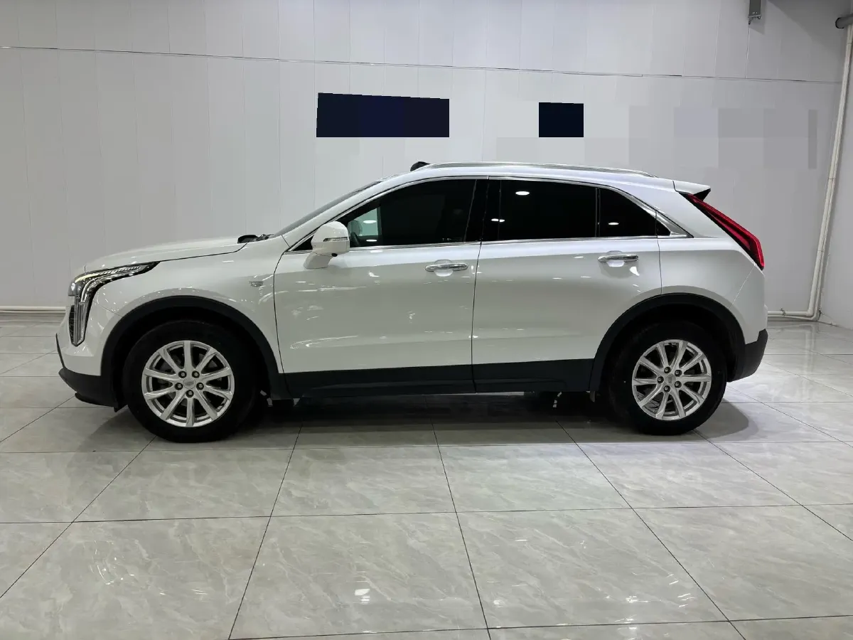 2021 Cadillac XT4 2.0T 237HP L4 9AT,autocango,china used car exporter,china ev exporter,chinese used car exporter,chinese used ev exporter