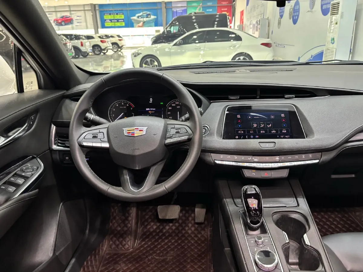 2021 Cadillac XT4 2.0T 237HP L4 9AT,autocango,china used car exporter,china ev exporter,chinese used car exporter,chinese used ev exporter