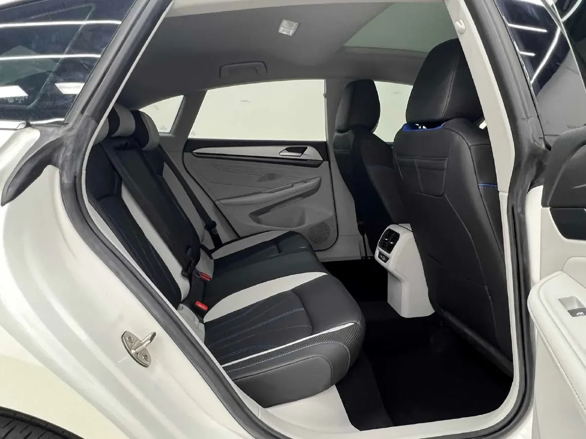 2022 Exceed TXL 2.0T 261HP L4 7DCT,autocango,china used car exporter,china ev exporter,chinese used car exporter,chinese used ev exporter