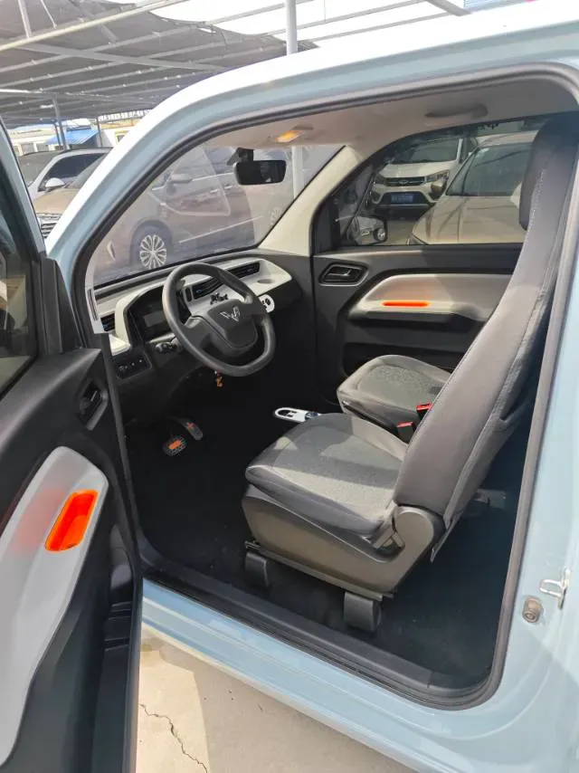 2022 LingBox uni BEV 11.52KWH,autocango,china used car exporter,china ev exporter,chinese used car exporter,chinese used ev exporter