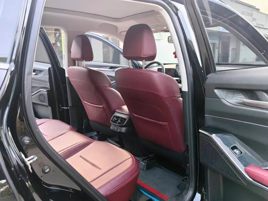 2021 Haval H6 1.5T 169HP L4 7DCT,autocango,china used car exporter,china ev exporter,chinese used car exporter,chinese used ev exporter